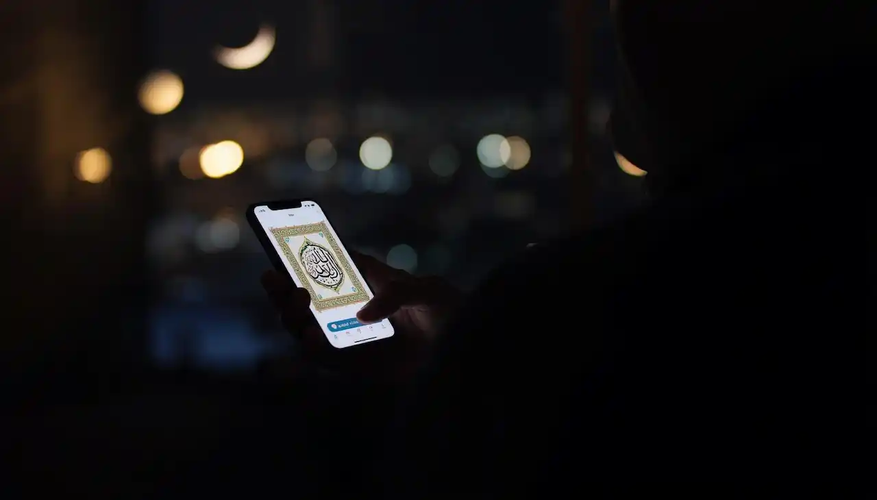 Mémoriser les sourates de la prière avec une prononciation correcte : l'importance du Makhraj